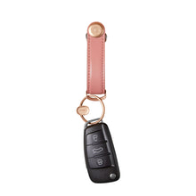 Laden Sie das Bild in den Galerie-Viewer, product_closeup|Orbitkey Key Organiser Leather + Ring v2, Cotton Candy/Rose Gold
