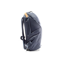 Load image into Gallery viewer, product_closeup|Peak Design Everyday Backpack Zip, Midnight Blau, 20 Liter
