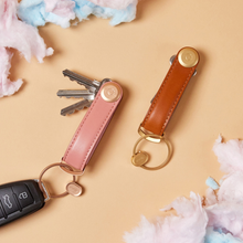 Load image into Gallery viewer, dark|Orbitkey Key Organiser Leather + Ring v2, Cotton Candy/Rose Gold
