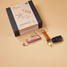 Load image into Gallery viewer, dark|Orbitkey Key Organiser Leather + Ring v2, Cotton Candy/Rose Gold
