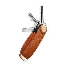 Laden Sie das Bild in den Galerie-Viewer, product_closeup|Orbitkey Key Organiser Pebbled-Leather, Amber
