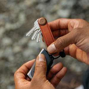 Orbitkey Key Organiser Waxed Canvas, Brick Red