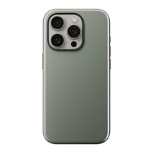 Laden Sie das Bild in den Galerie-Viewer, product_closeup|NOMAD iPhone 15 Pro Sport Case, Coastal Rock
