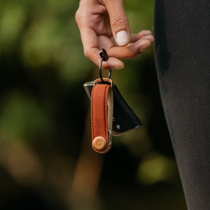 Orbitkey Key Organiser Waxed Canvas, Brick Red