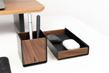 Load image into Gallery viewer, balolo Pen Holder, Walnut
