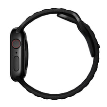 Load image into Gallery viewer, product_closeup|Apple Watch Strap in Black
