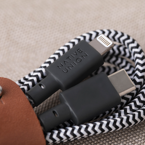 Native Union USB-C zu Lightning Kabel 1,2m Zebra